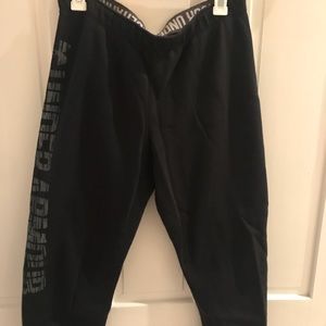 Women’s Under Armour Cropped Joggers